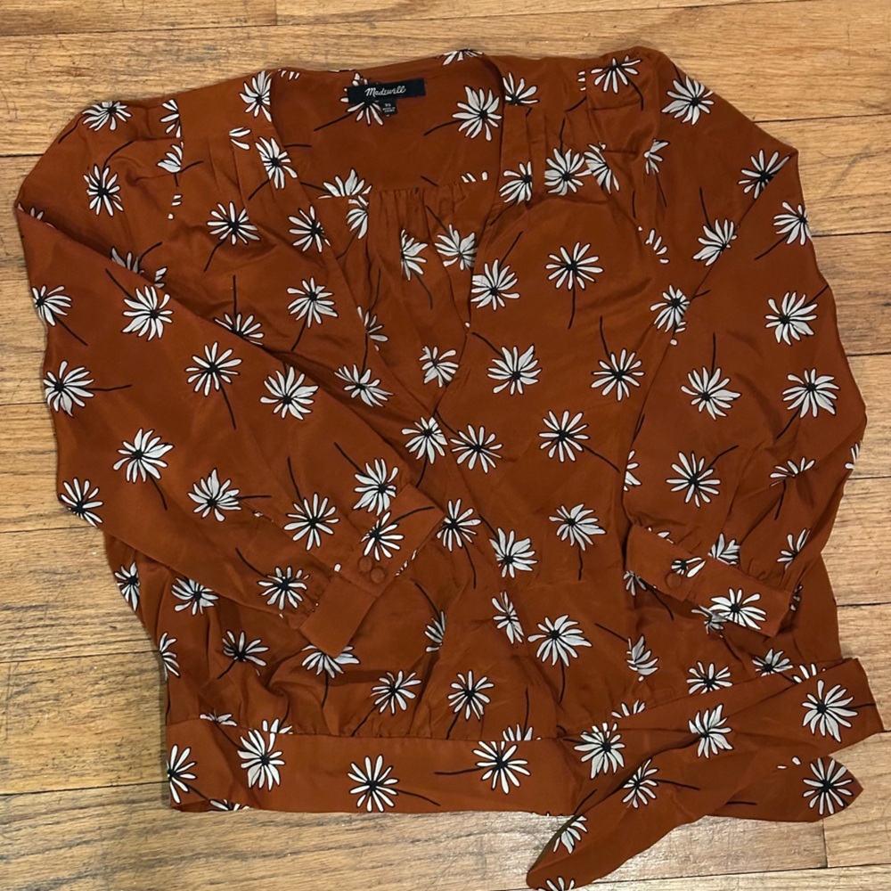 Madewell Relaxed Burnt Orange and White Blouse with 3/4 Sleeves